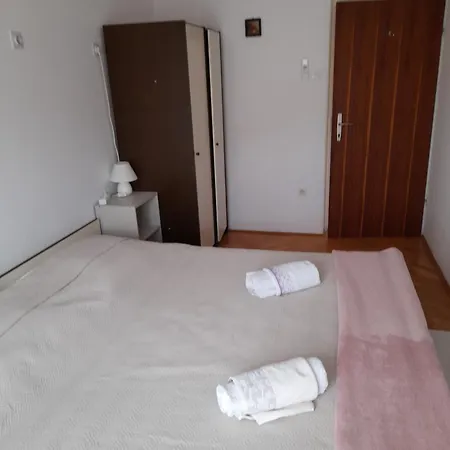 Guest house And With Parking Space Palit, Rab - 22221 *