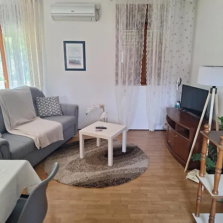 And With Parking Space Palit, Rab - 22221 Guest house Rab Town