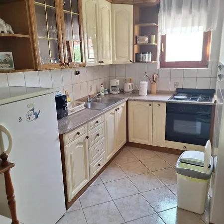 And With Parking Space Palit, Rab - 22221 Guest house